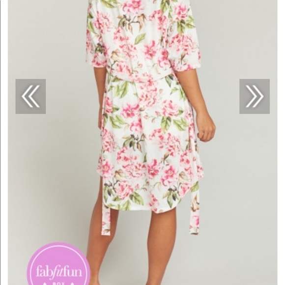 Brie Garden Of Blooms Robe - One Size - Picture 2 of 3